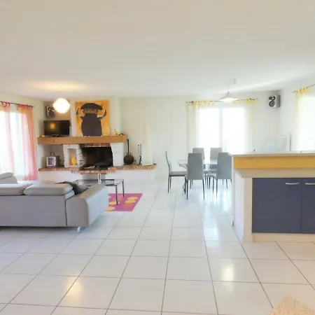 Herm, 4 Pieces, 6 Personnes - Fr-1-360-252 Tatil Evi *